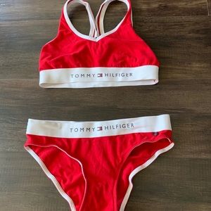Tommy Hilfiger set